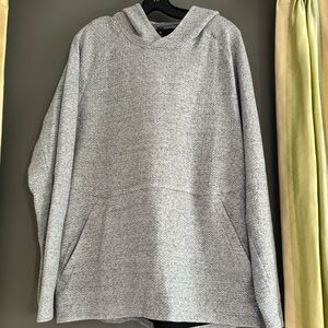 Lululemon men’s hoodie